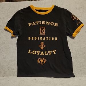 Universal Black Harry Potter T-Shirt Hufflepuff Wizarding World